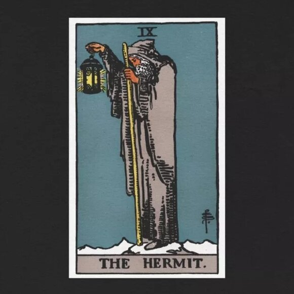 The Hermit (Tarot Card) T-Shirt - Picture 2 of 3